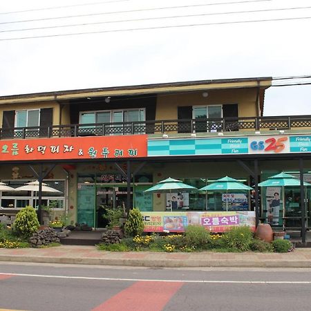 Jeju Oreum Pension Экстерьер фото